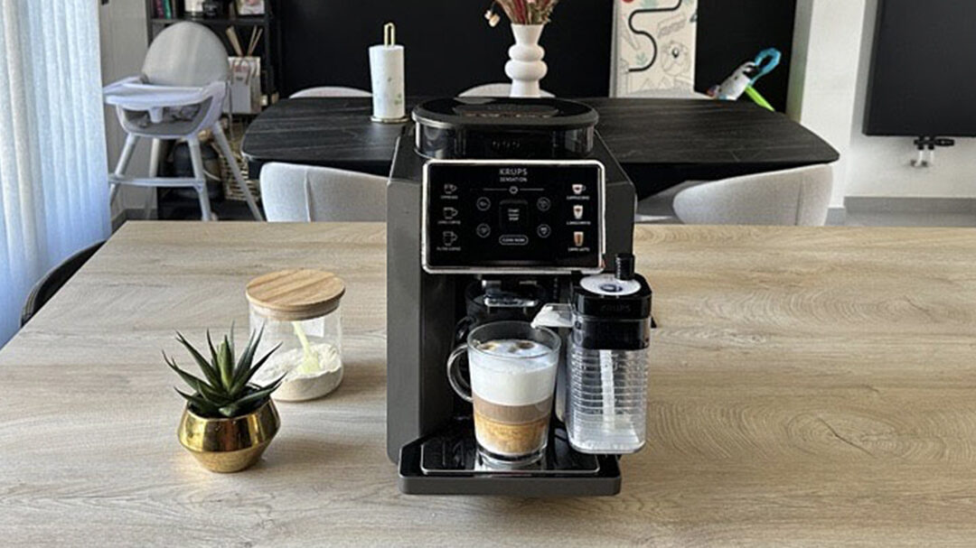 Voor jou getest: de KRUPS Sensation Milk EA912HF1-koffiemachine