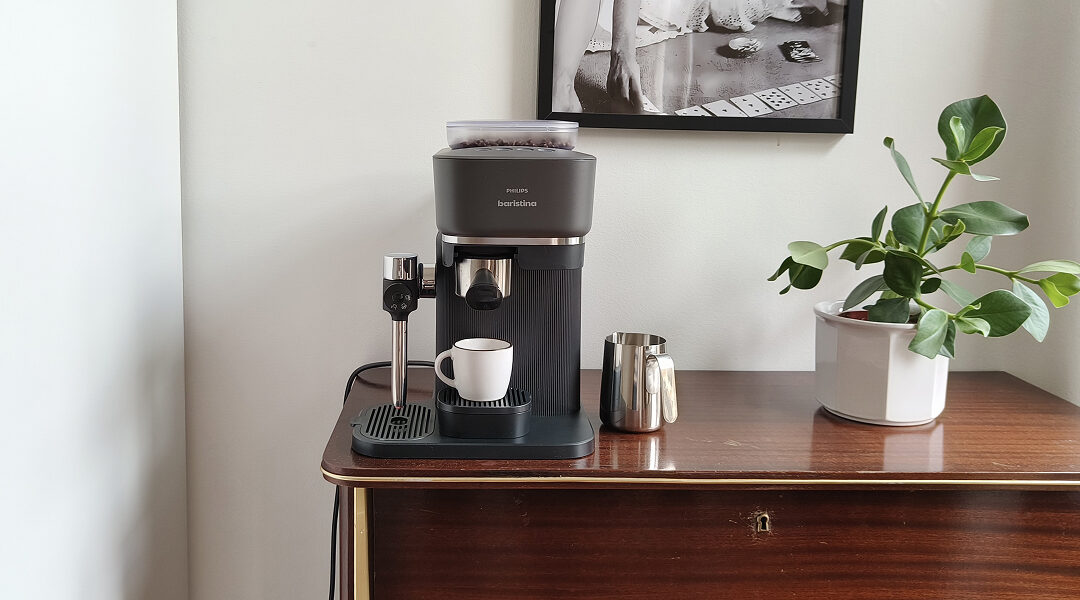 Philips Baristina Latte : notre test complet de la machine à expresso avec mousseur à lait intégré
